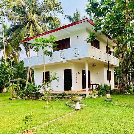 Seaside Coco Villa Beruwala Exterior photo